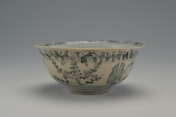 在线品鉴第三十九期—明青花梅竹寿石纹碗