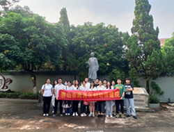 中共佛山市南海区桂城街道翠颐社区委员会一行等到康有为博物馆参观