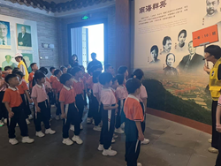  佛山市南海区广石实验学校等团体组织参观南海区博物馆