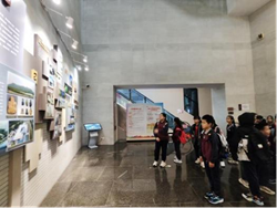  广州市南外实验学校等团体参观南海区博物馆