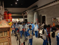 肇庆市高要区新桥镇华侨初级中学等团体参观南海区博物馆