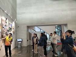 广东省高新技术高级技工学校参观南海区博物馆