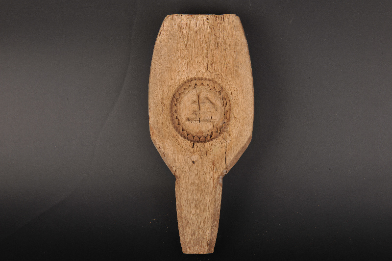 现代“生”字纹柄式糕饼印模