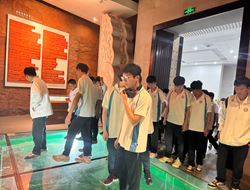 佛山市顺德区勒流职业技术学校等团体参观南海区博物馆