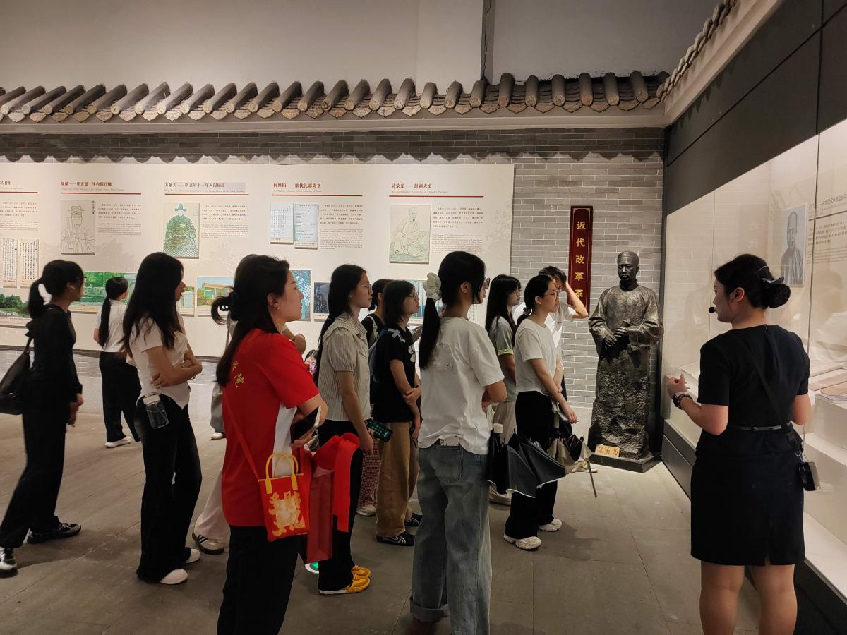 广东环境保护工程职业学院马克思主义学院等团体 参观南海区博物馆